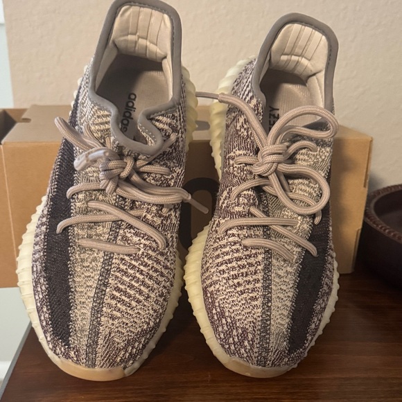 Adidas Yeezy Boost 350 V2 Kids Sneakers - Brown and Cream - Picture 8 of 9